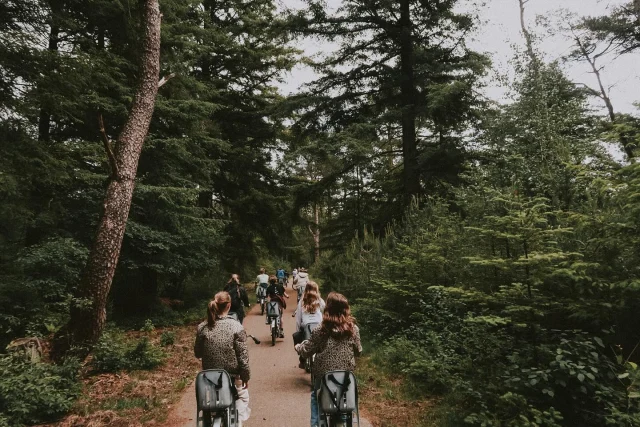Kamp groep 8 zit er bijna op. 3 dagen vol gezelligheid, veel verschillende activiteiten en een stuk minder slaap. Wat zullen ze lekker slapen vannacht…. en de juffen ook.